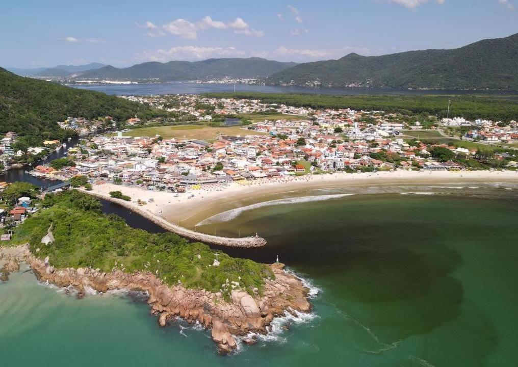Вілла Casa De Temporada No Sul Da Ilha Com Piscina Флоріанополіс Екстер'єр фото